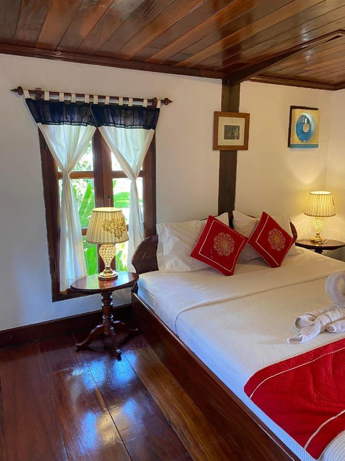 Golden Lotus Boutique Hotel Λουάνγκ Πραμπάνγκ Εξωτερικό φωτογραφία