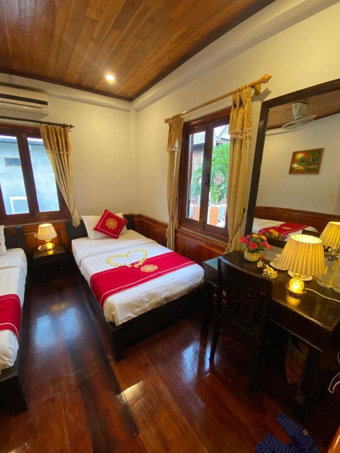 Golden Lotus Boutique Hotel Λουάνγκ Πραμπάνγκ Εξωτερικό φωτογραφία