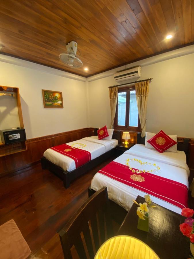 Golden Lotus Boutique Hotel Λουάνγκ Πραμπάνγκ Εξωτερικό φωτογραφία