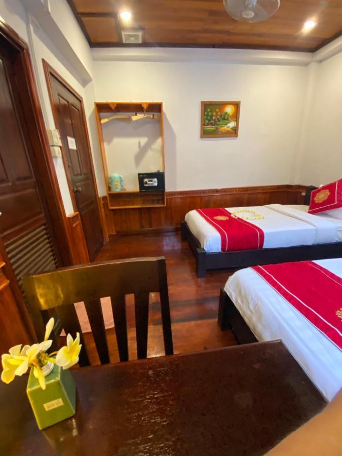 Golden Lotus Boutique Hotel Λουάνγκ Πραμπάνγκ Εξωτερικό φωτογραφία