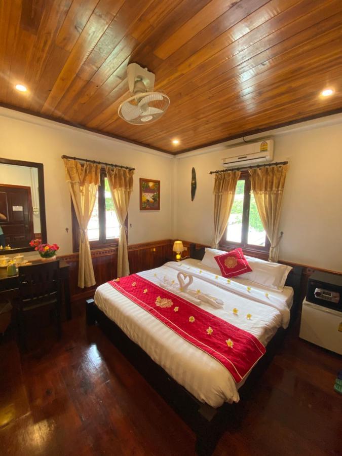 Golden Lotus Boutique Hotel Λουάνγκ Πραμπάνγκ Εξωτερικό φωτογραφία