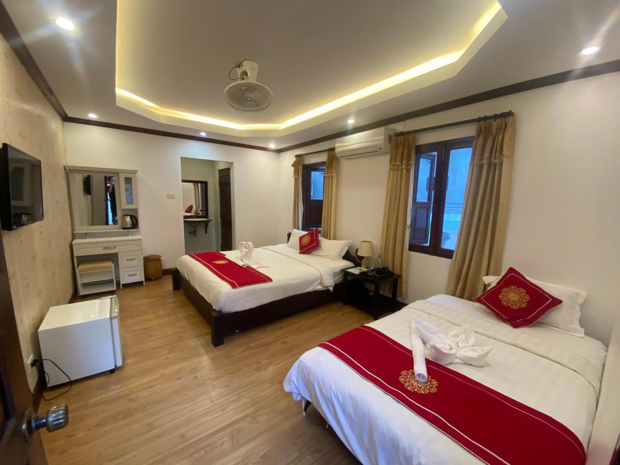 Golden Lotus Boutique Hotel Λουάνγκ Πραμπάνγκ Εξωτερικό φωτογραφία
