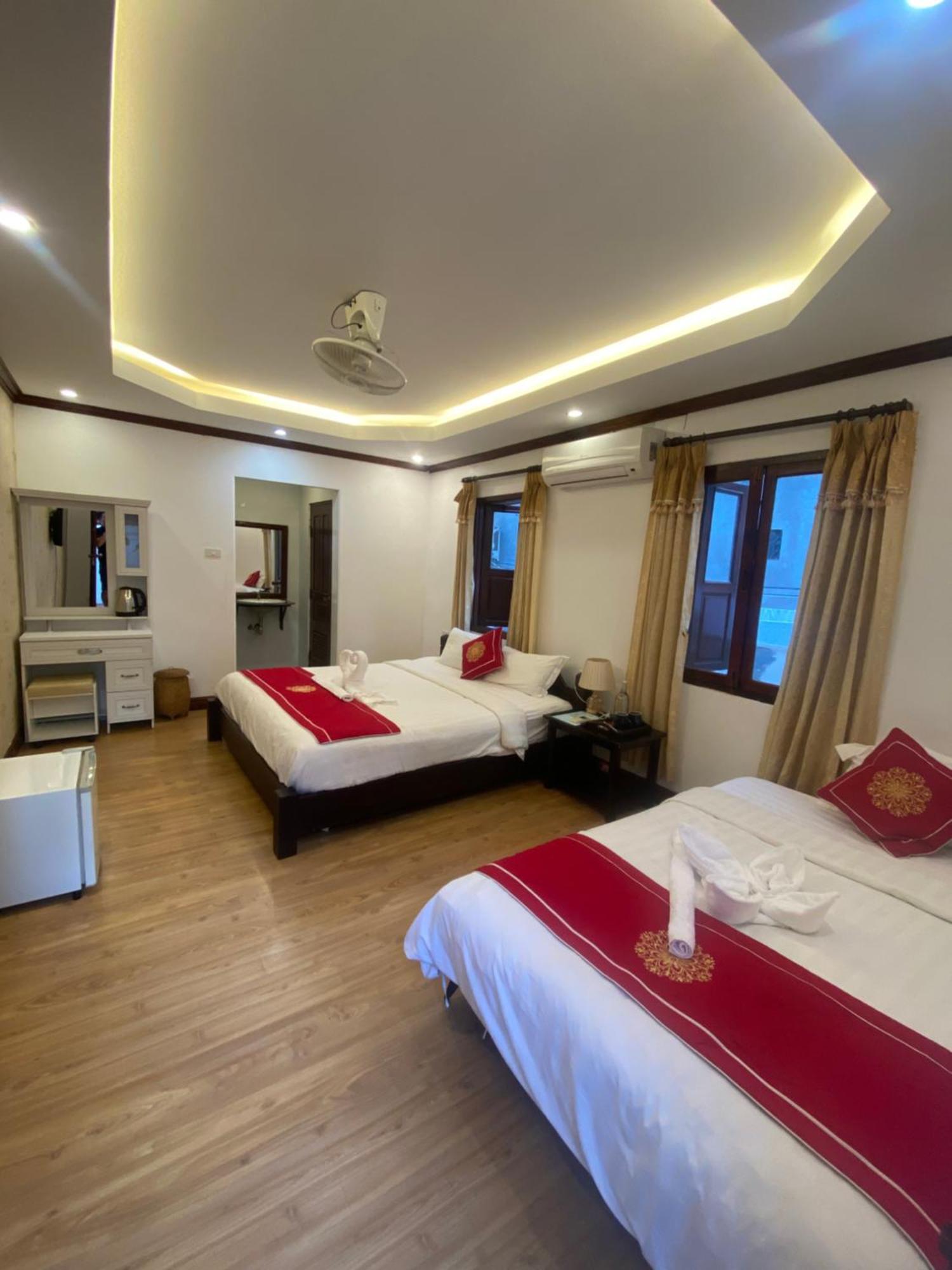 Golden Lotus Boutique Hotel Λουάνγκ Πραμπάνγκ Εξωτερικό φωτογραφία