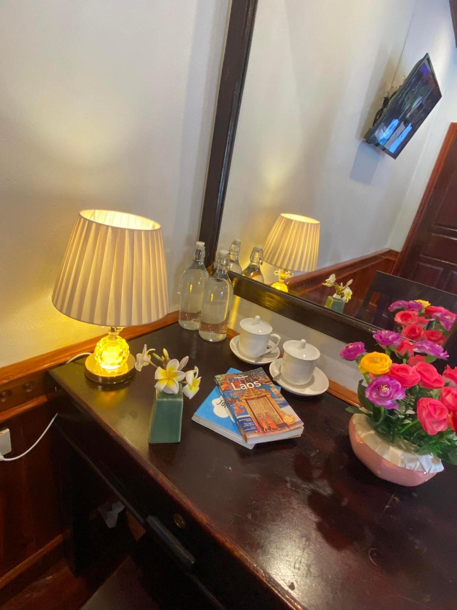 Golden Lotus Boutique Hotel Λουάνγκ Πραμπάνγκ Εξωτερικό φωτογραφία